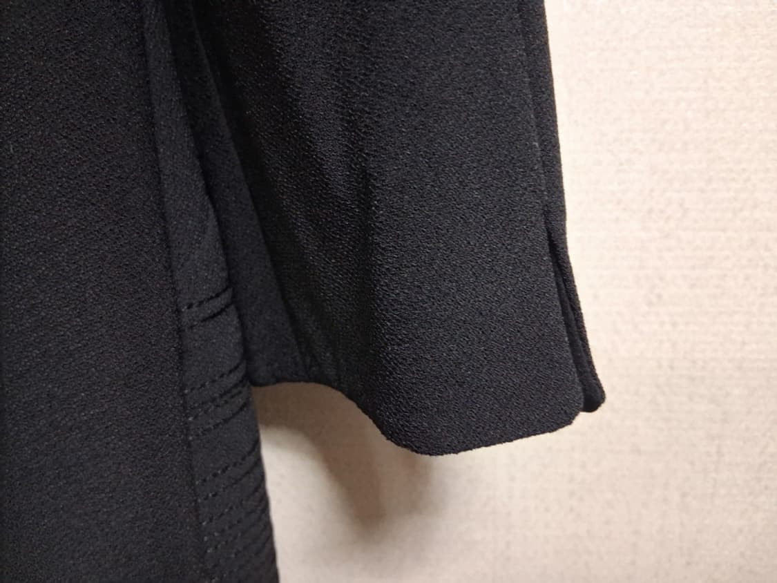 JICOTT 지코트 블랙 미디 원피스 스팽글 넥장식 55
국내  상품이미지7