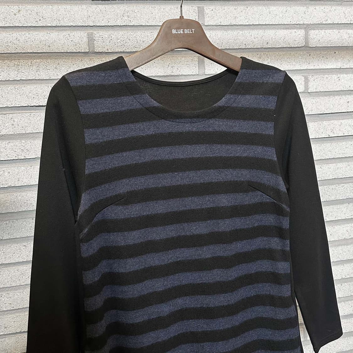 JPN VINTAGE 울 긴팔 티셔츠 스트라이프 밑단 레이스 디테일 블랙 상품이미지4