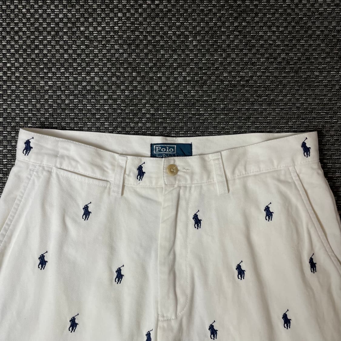 (30) 폴로랄프로렌 화이트 로고 자수 하프 팬츠 상품이미지4