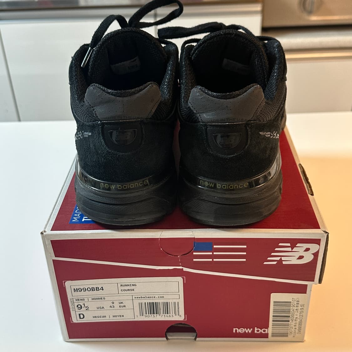 뉴발란스 990v4 트리플블랙 275 상품이미지5