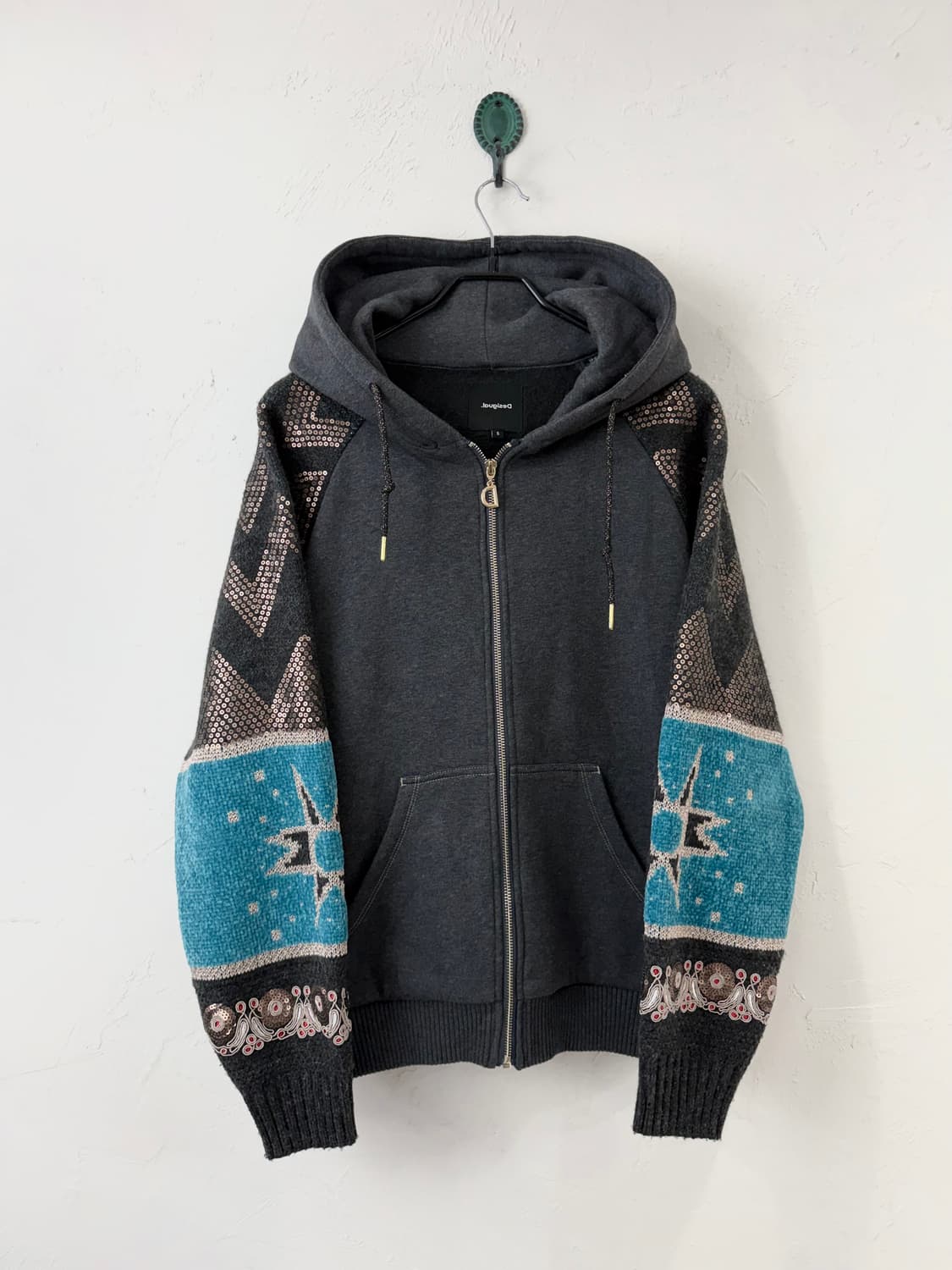 DESIGUAL 시퀸 니트 후디 상품이미지1