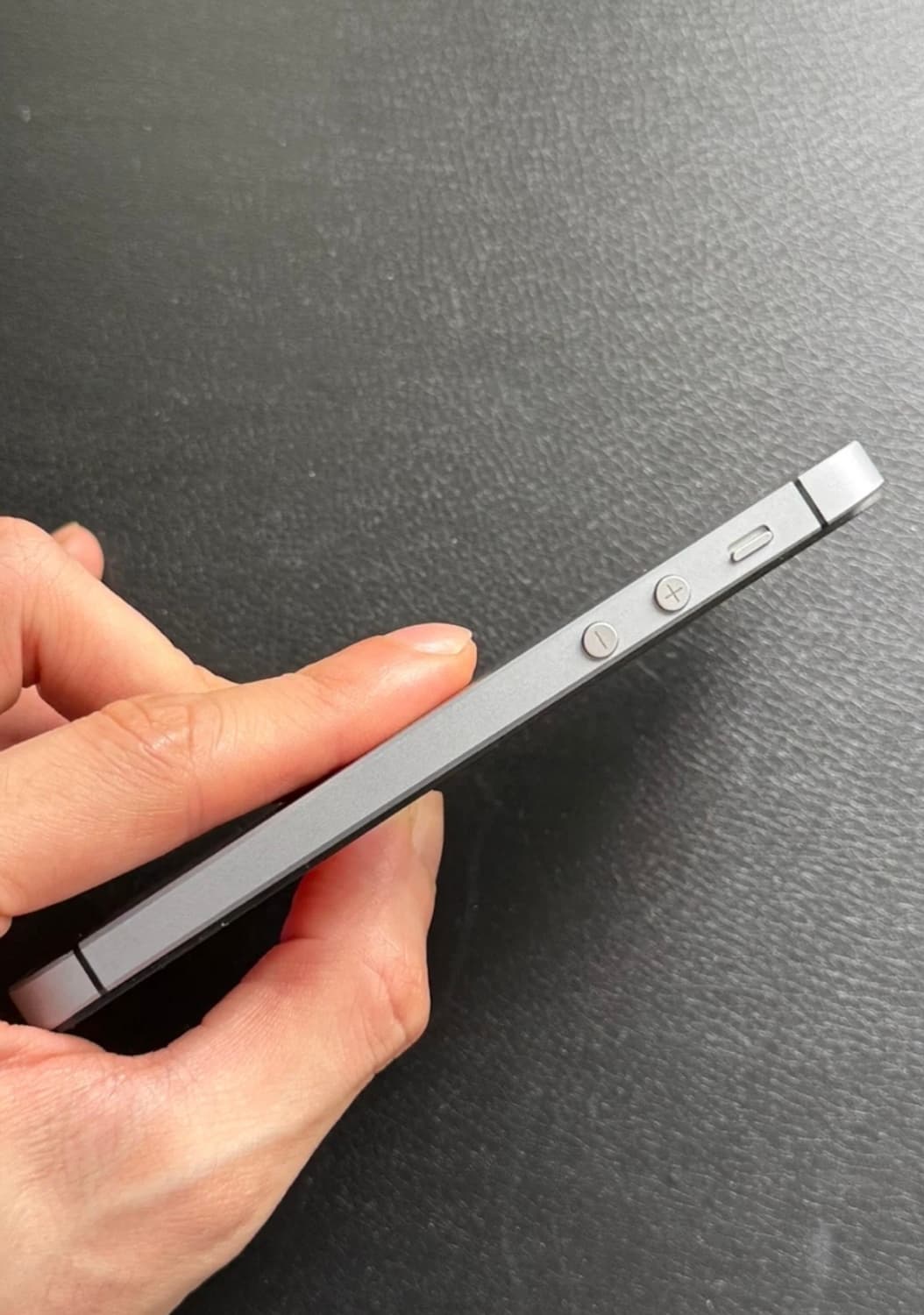 무음 아이폰 se1 스페이스그레이 32기가 풀박스 상품이미지3