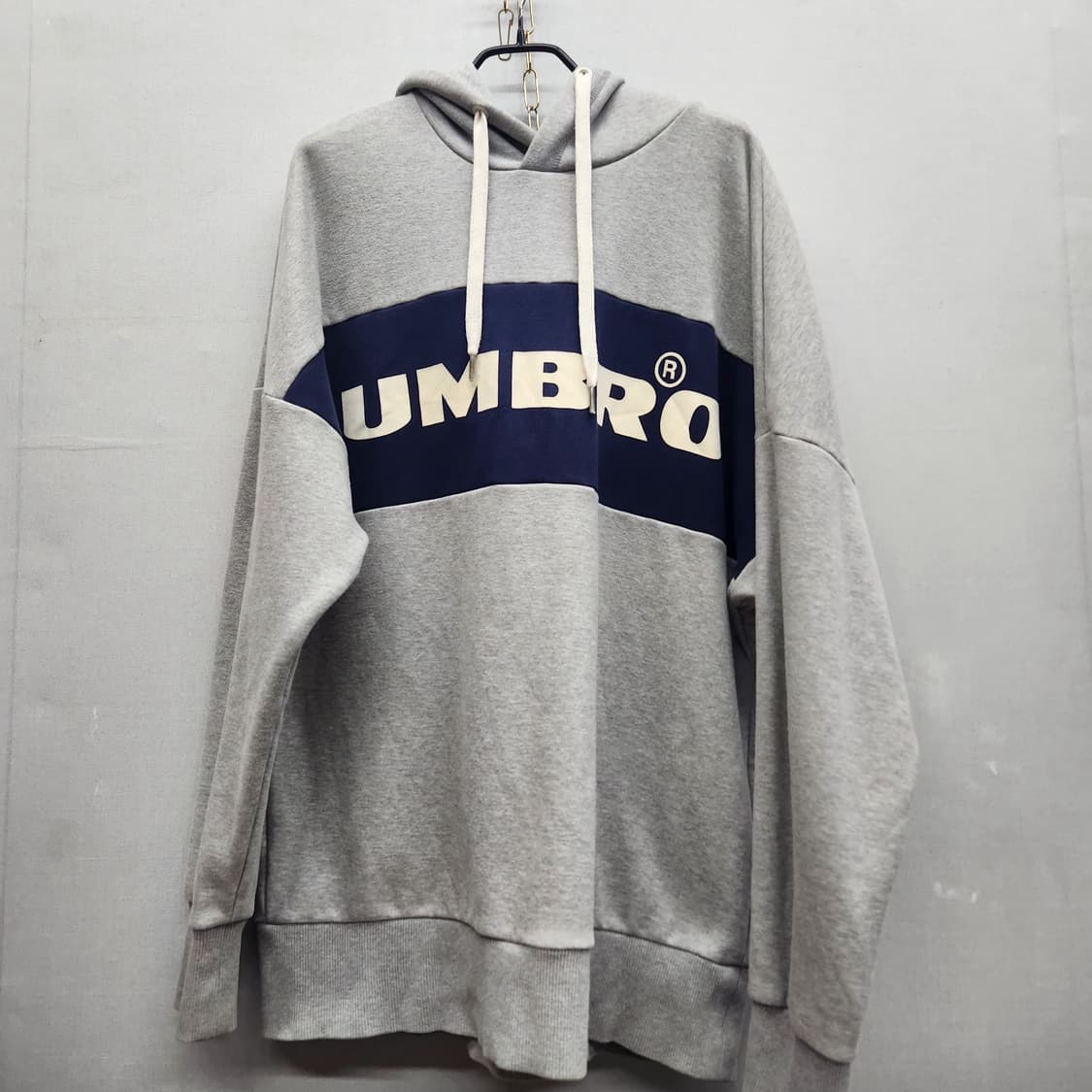 엄브로 빅로고 후드티 XL(XL) 상품이미지1