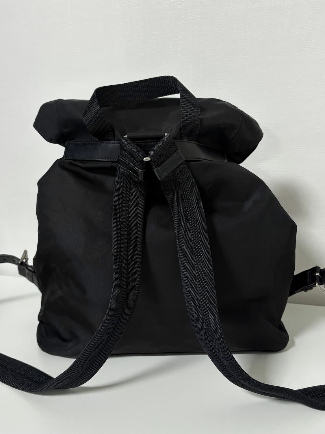 프라다 리나일론 백팩 미디움 상품이미지4