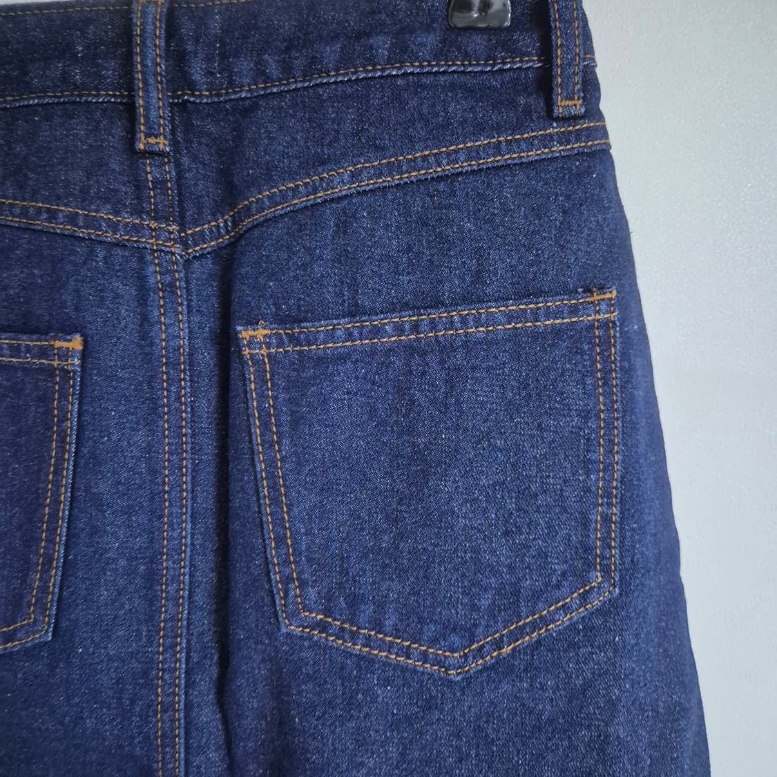 무신사스탠다드 우먼즈 데님 미니 스커트(딥 인디고) 상품이미지5