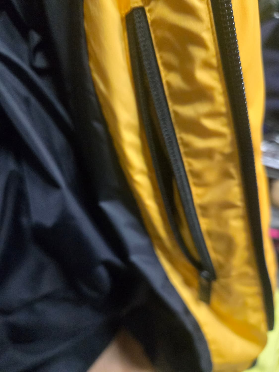 펜디 패딩 S급 상품이미지3