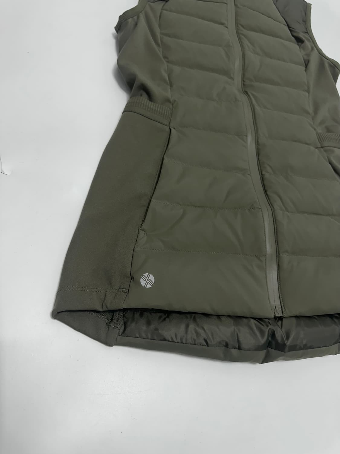 젝시믹스 구스다운 경량패딩 베스트 상품이미지4