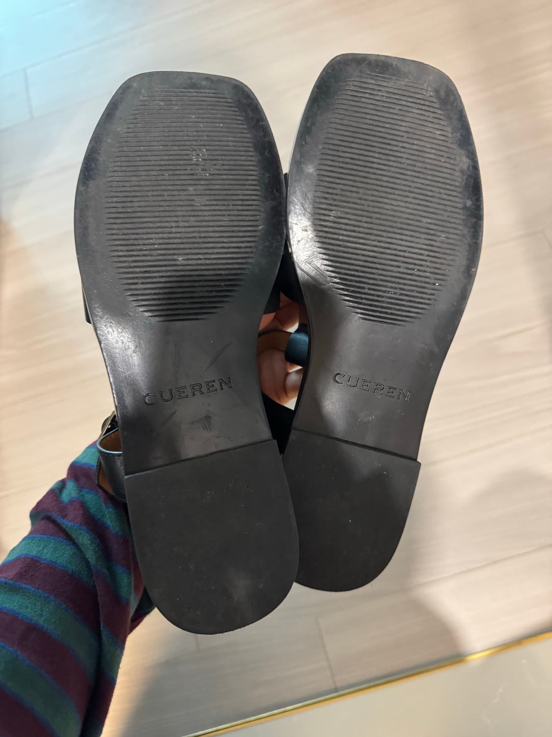 쿠에른 eze03 블랙 샌들 250 상품이미지3