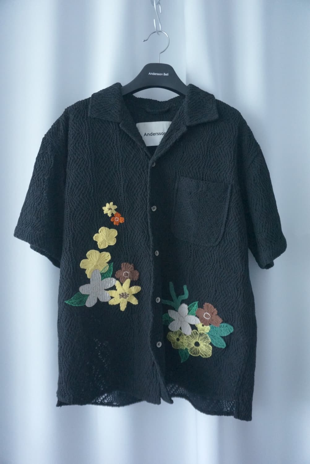 앤더슨벨 블랙 플로럴 셔츠 상품이미지6