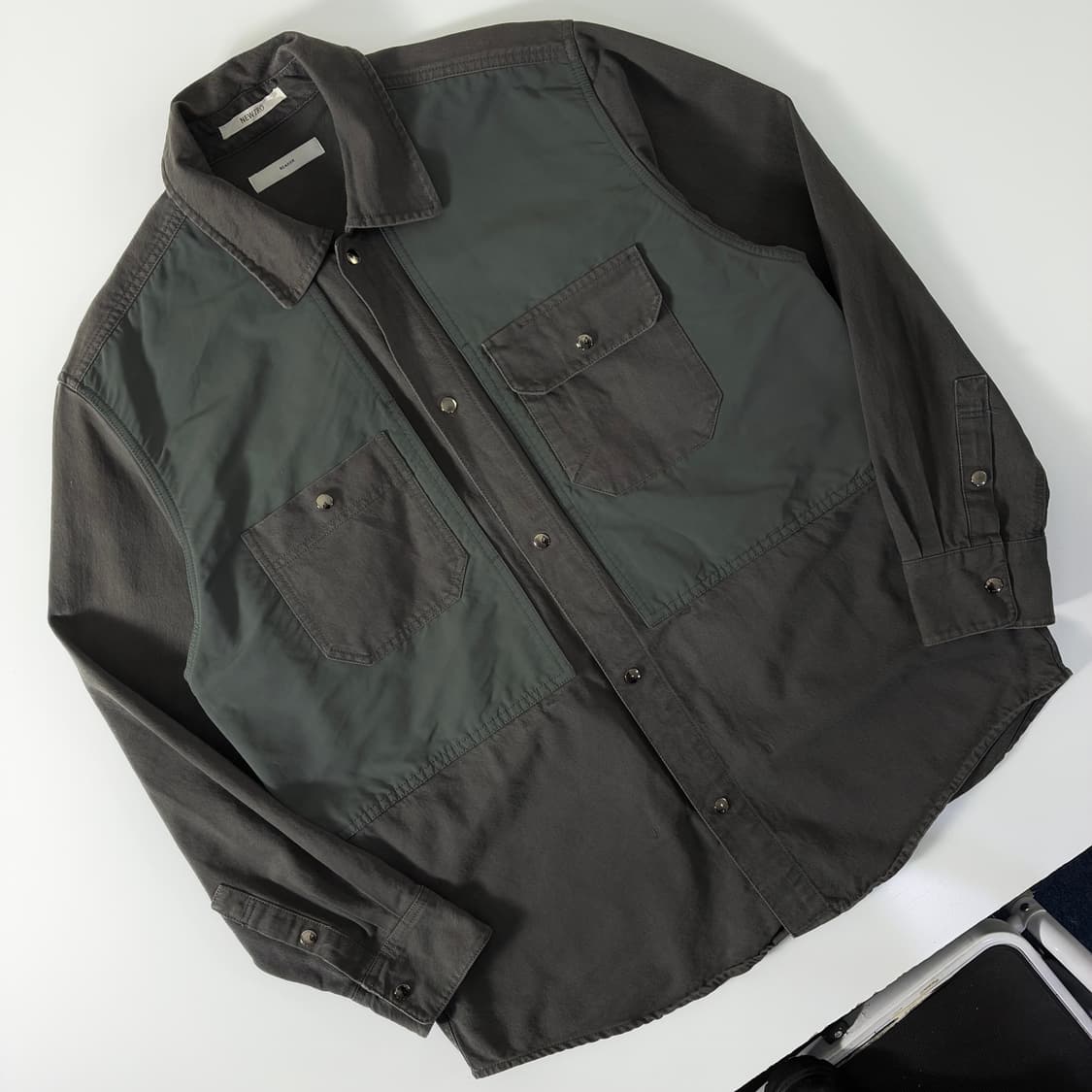 Beaker  비이커 배색 포켓 코튼 셔츠 자켓   상품이미지2