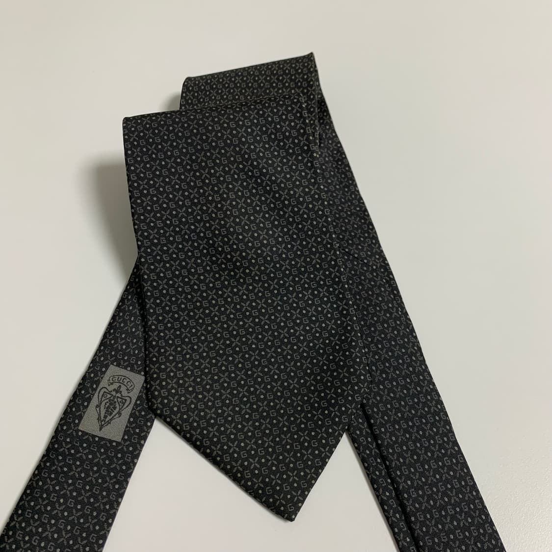 구찌(GUCCI) GG스몰로고 모노그램 블랙 명품넥타이 A등급 9.5cm 상품이미지9