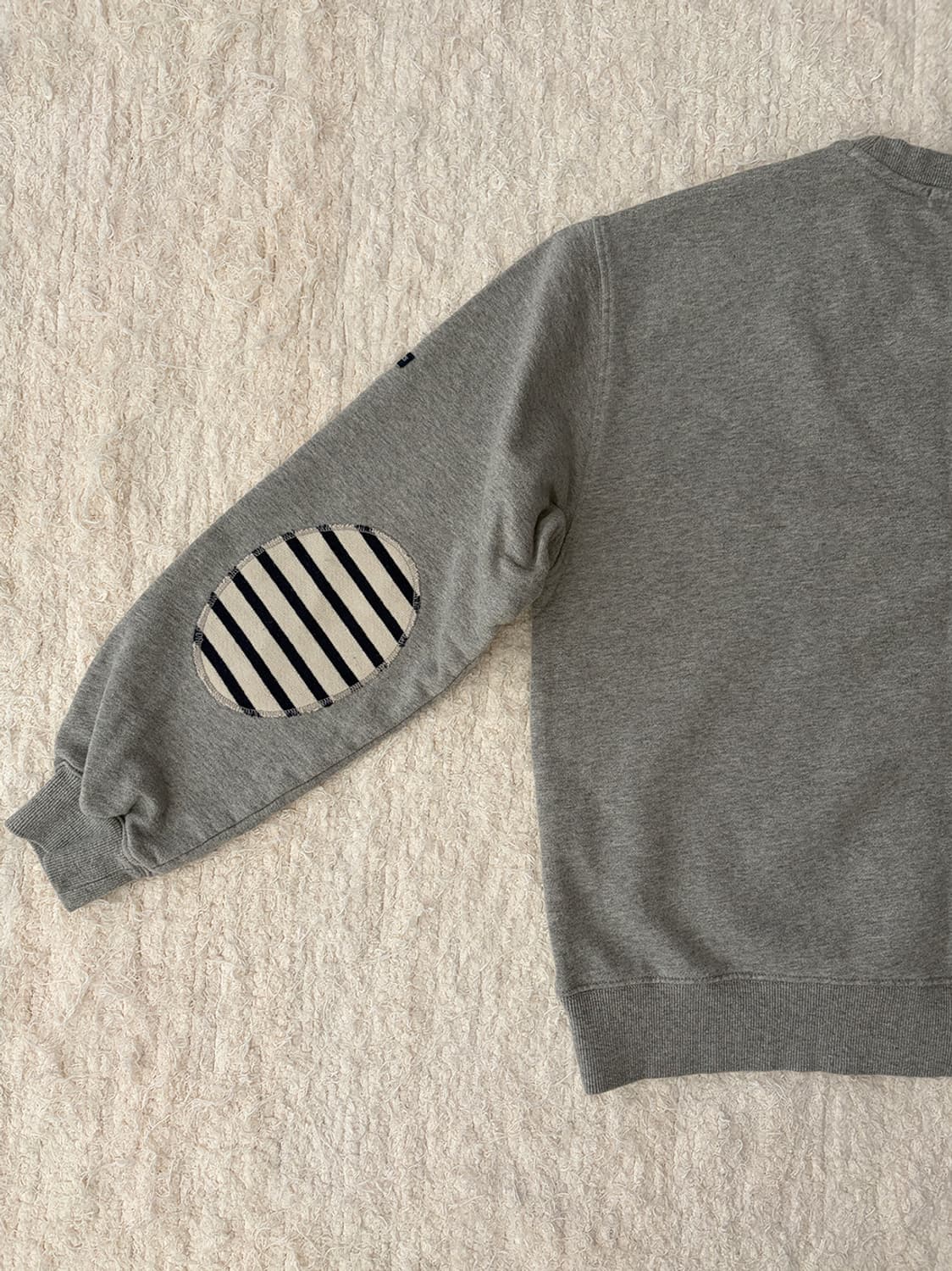 세인트제임스 엘보패치 맨투맨 상품이미지6