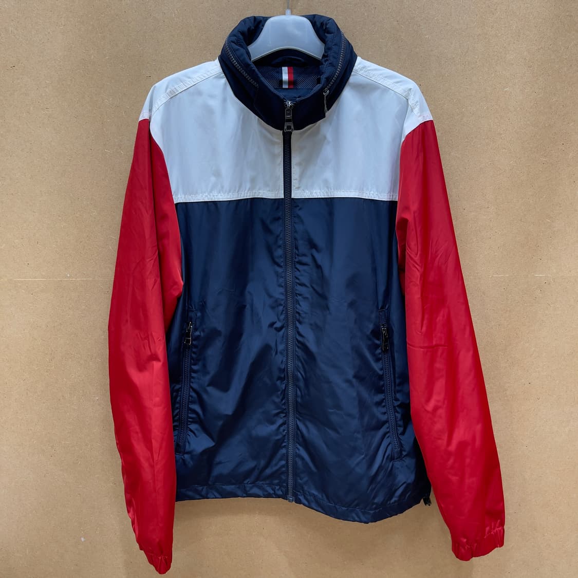 타미힐피거 레가타 바람막이 상품이미지1