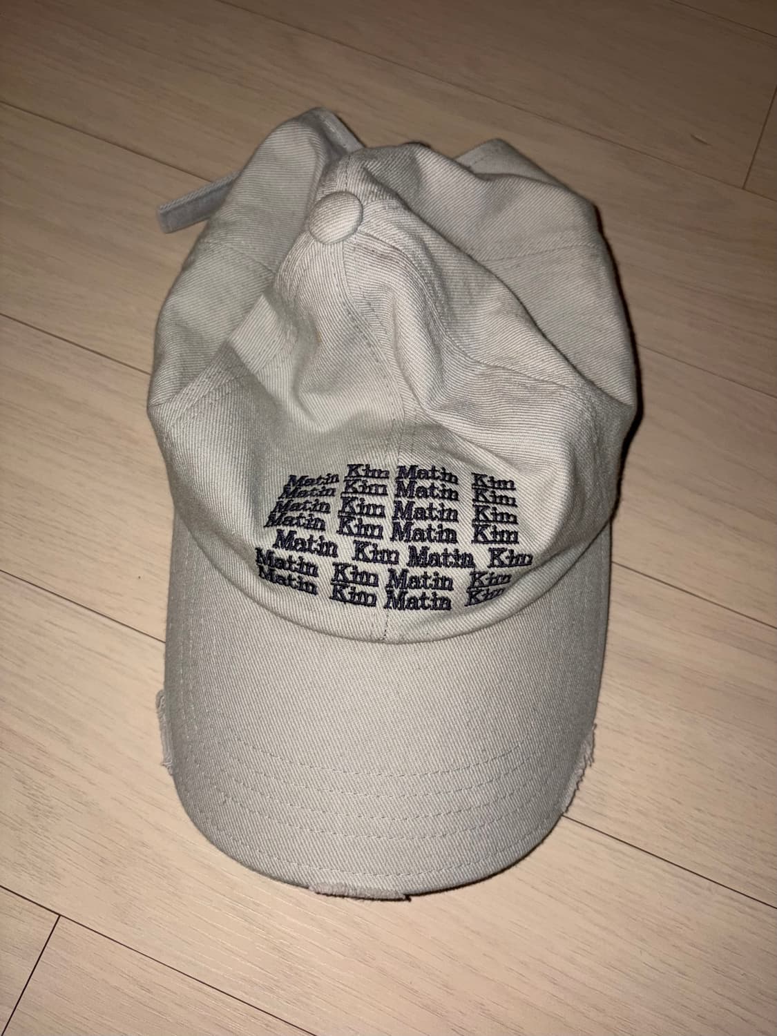 마뗑킴 모자 라이트 그레이 상품이미지2