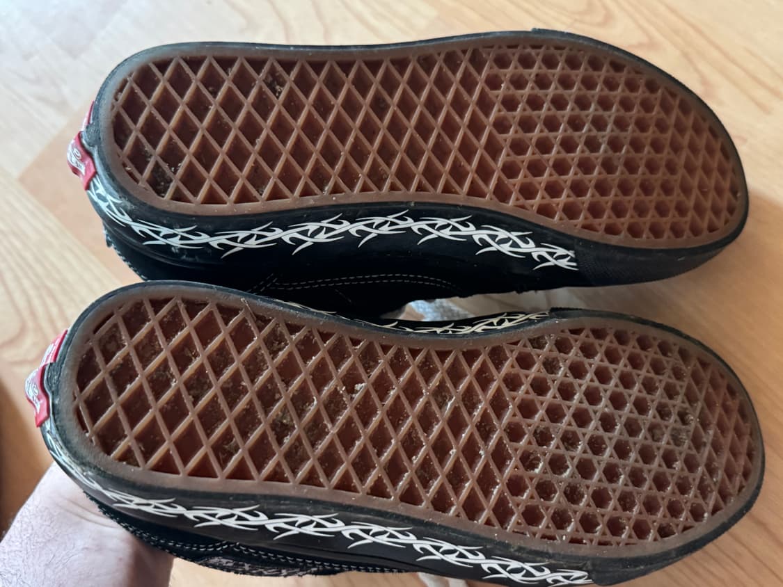 반스 x 슈프림 스케이트 하프 캡 트라이벌 블랙 260 상품이미지4