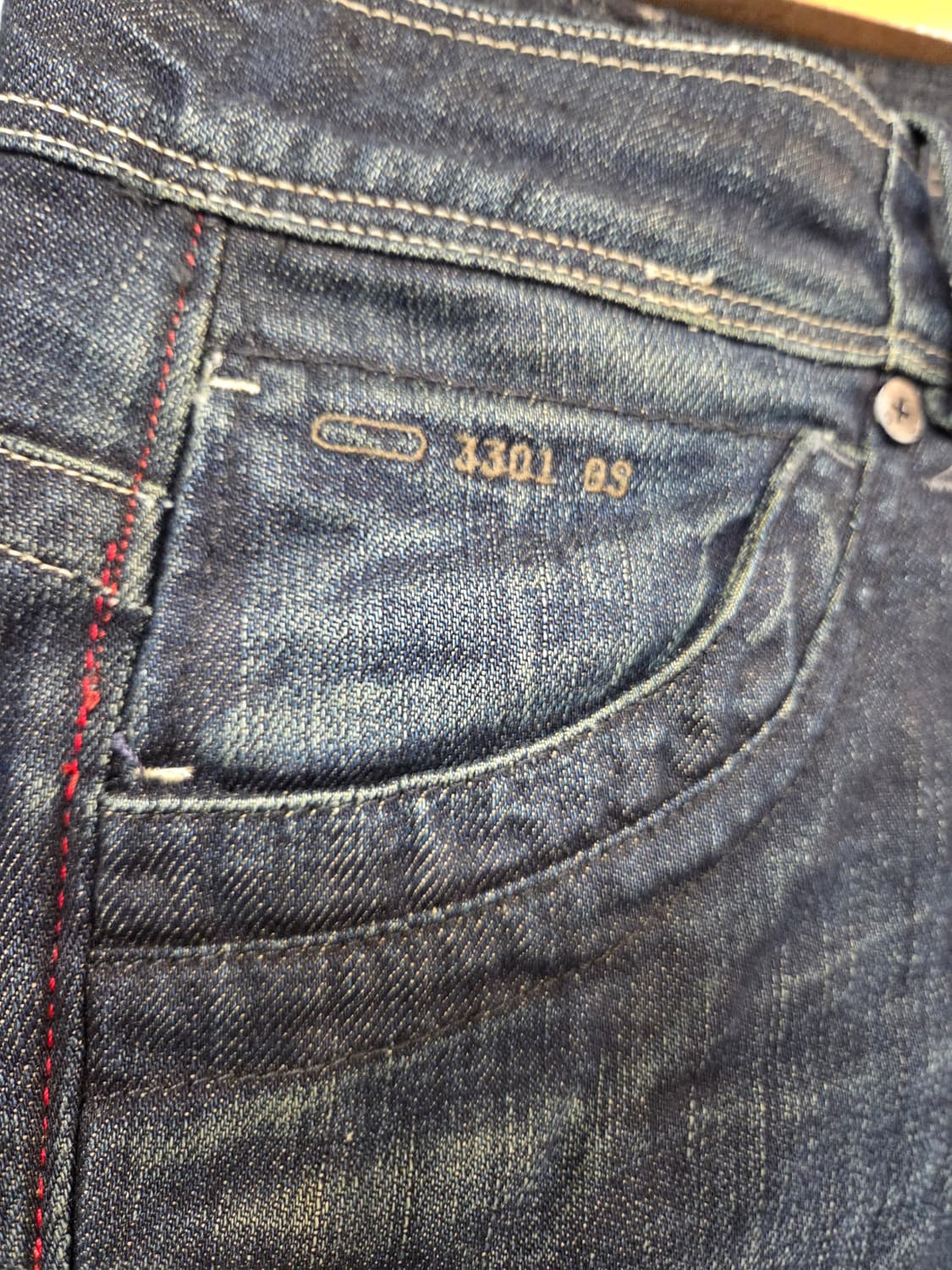 택 달린 G-Star RAW 미지 집 블랙 바지입니다. 26사이즈에 스판 상품이미지3