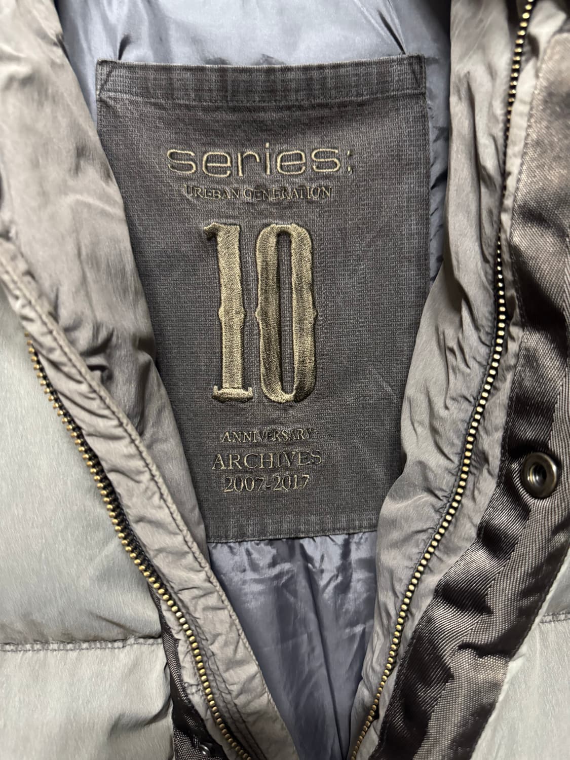 100 시리즈 10주년 푸퍼 패딩 상품이미지8