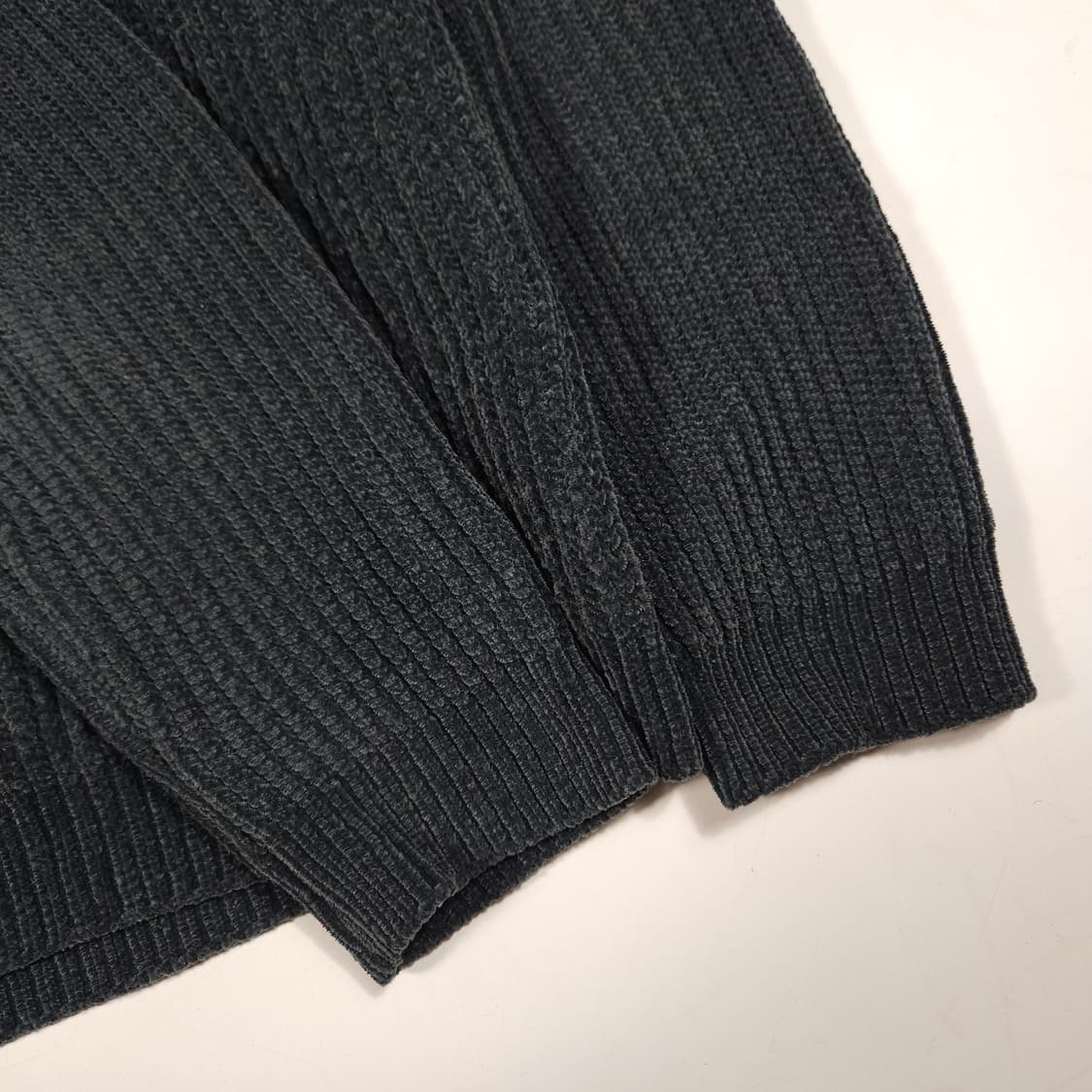 솔리드옴므 니트 상품이미지4