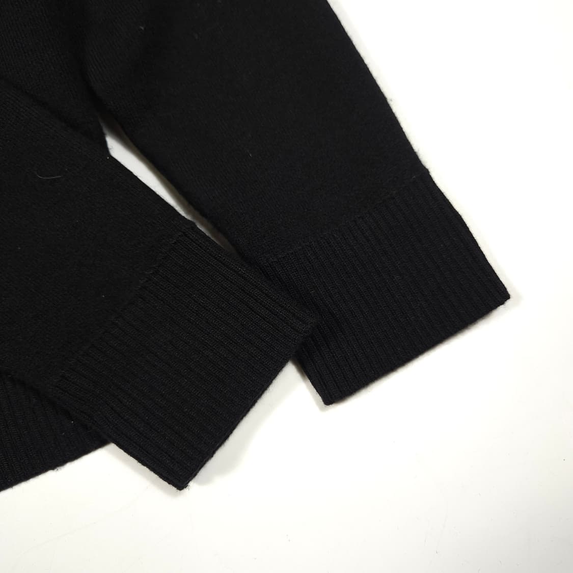 빈폴 캐시미어 가디건 블랙  상품이미지4