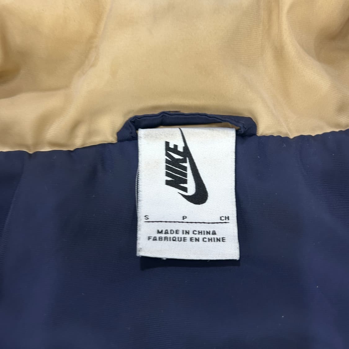 나이키cav empt  바람막이  상품이미지2