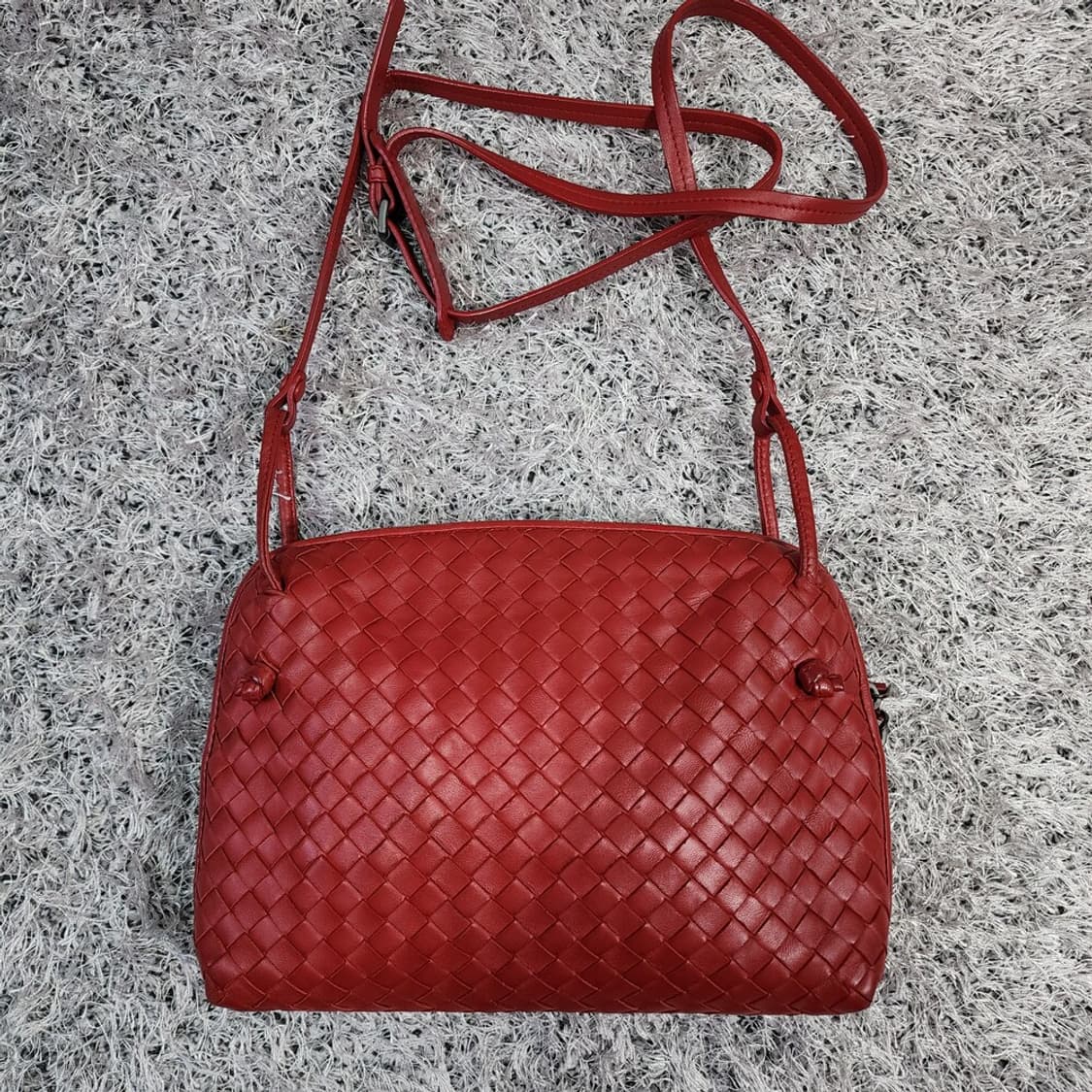 보테가베네타 인트레치아토 노디니 크로스백 상품이미지1