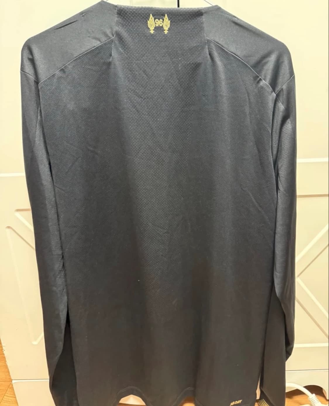 19-20 리버풀 유니폼 상품이미지2