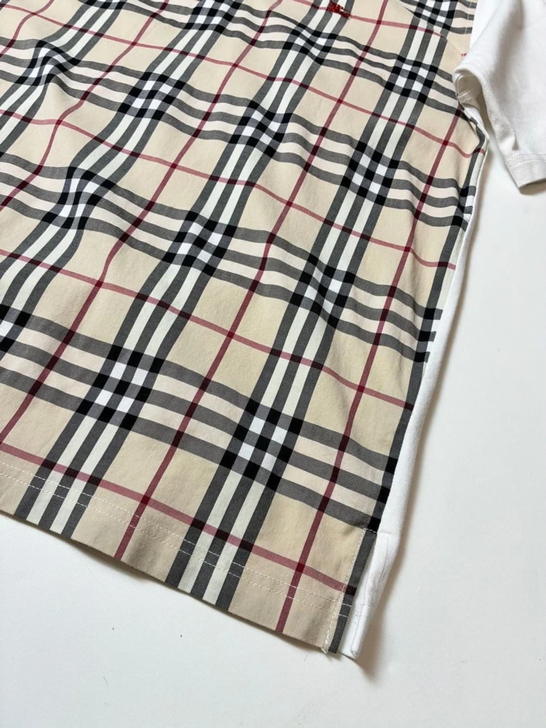 버버리 00's 노바체크 배색 반팔 카라 티셔츠 PN9022 상품이미지4