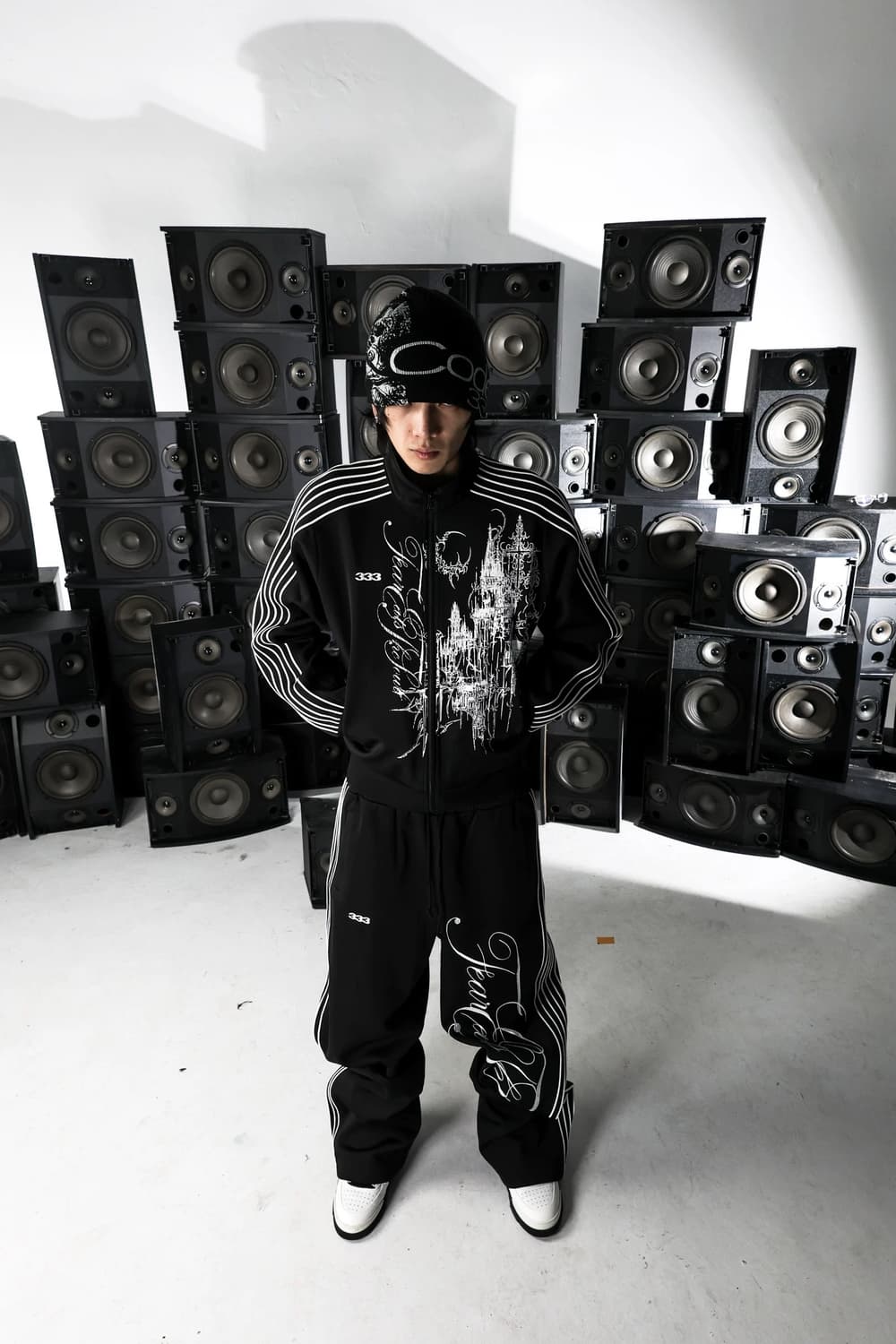 333 Lettering Shadow Script Sweat pants 상품이미지2