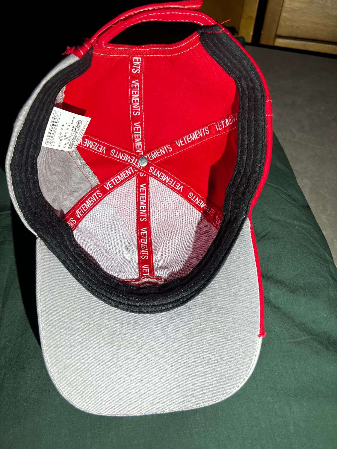 베트멍x엄브로 캡모자 Vetements × Umbro cap 상품이미지5