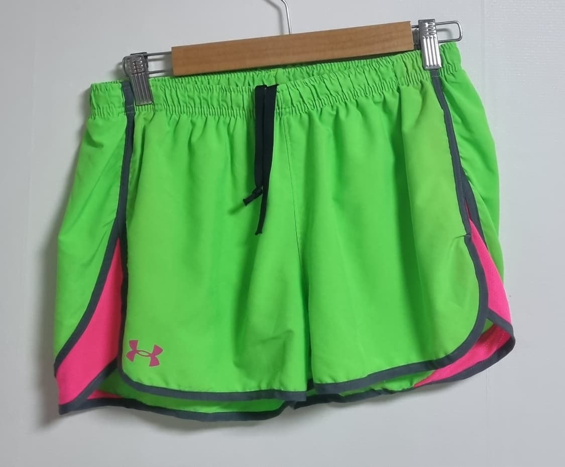 S ) 언더아머 네온라임 우븐 쇼츠 반바지 상품이미지1