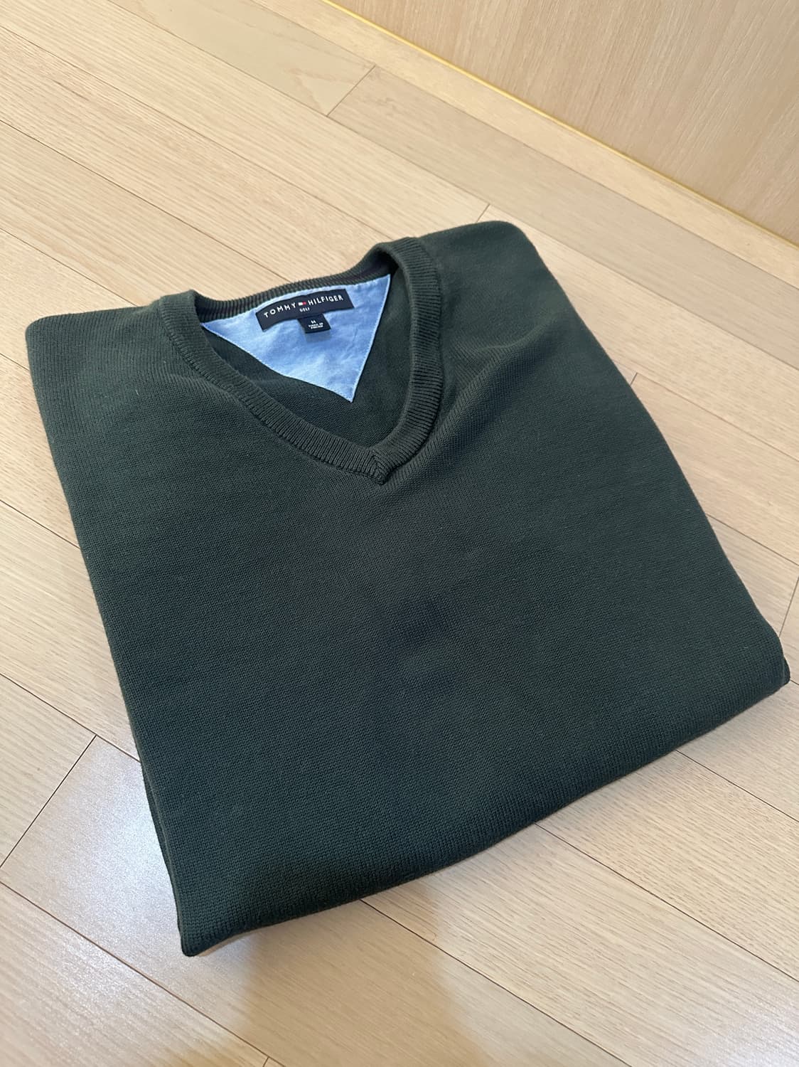 타미힐피거 브이넥 니트 M 딥그린 상품이미지1