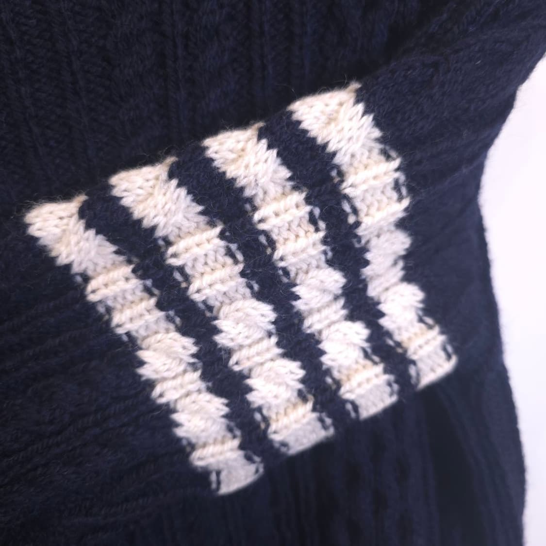 [중고/정품] 톰브라운 아란 케이블 사선 울 니트 3 상품이미지5