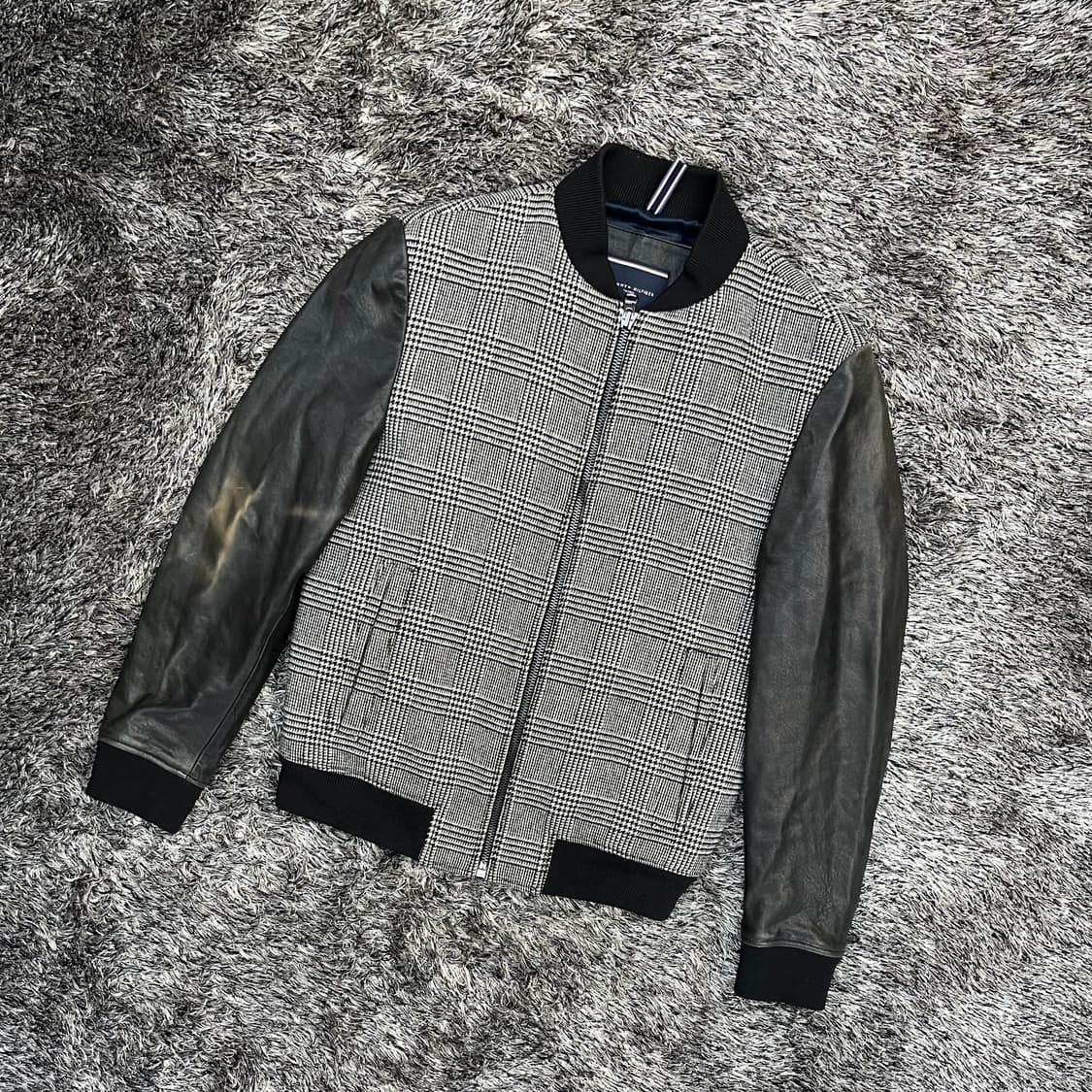 타미힐피거 남성 양가죽 레더암 자켓 (48) 팔쪽 색나감 상품이미지1