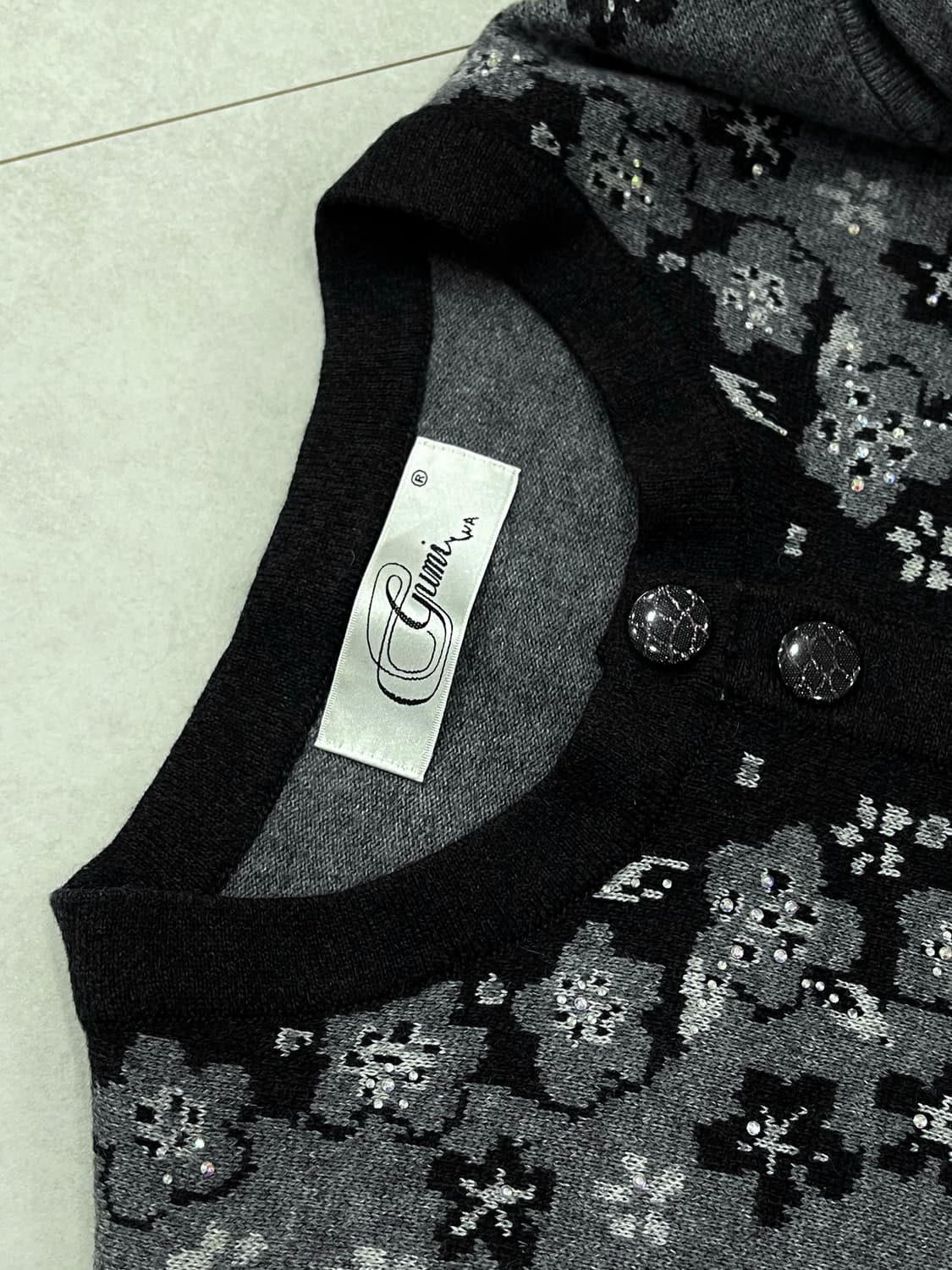 캐시미어 혼방 플라워 빈티지 가디건 상품이미지5