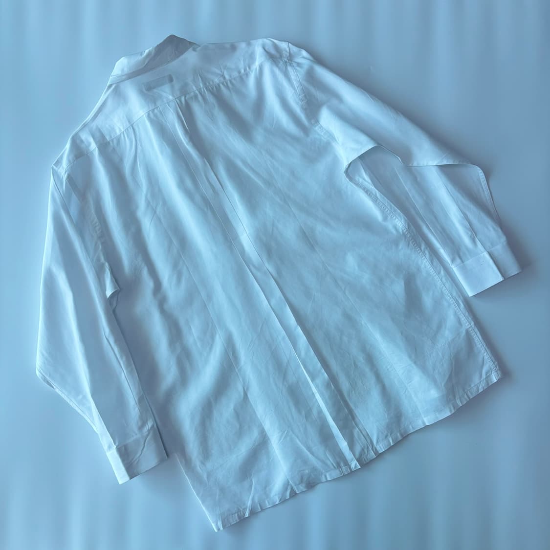 크리스챤 디올 무슈 자수 로고 포켓 화이트 셔츠 상품이미지5