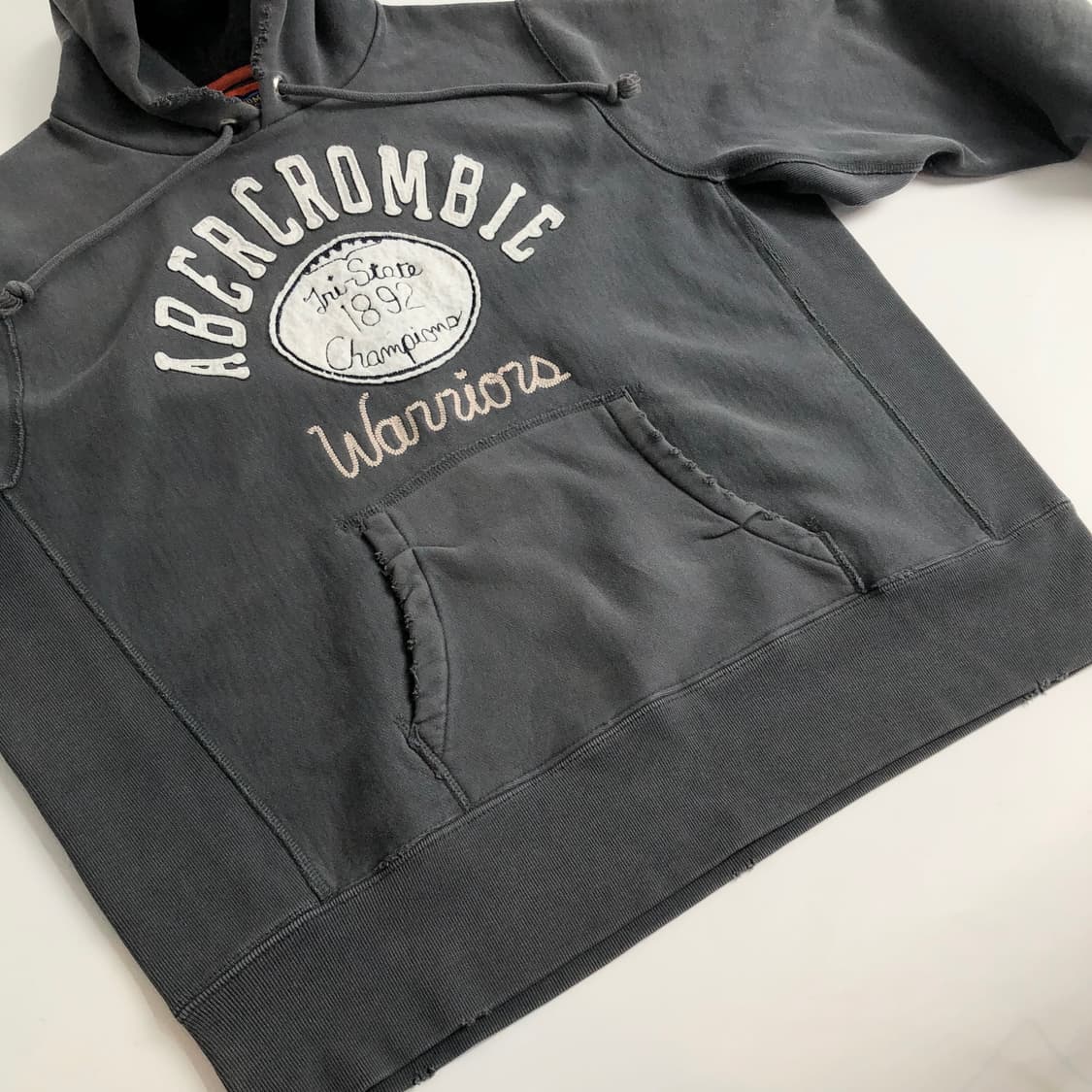 아베크롬비 90s 데미지드 후드티 S 상품이미지5