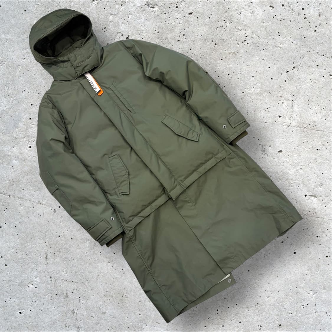[2] 15FW 언데코레이티드 필드다운 카키색 후드 패딩 코트 C309 상품이미지1
