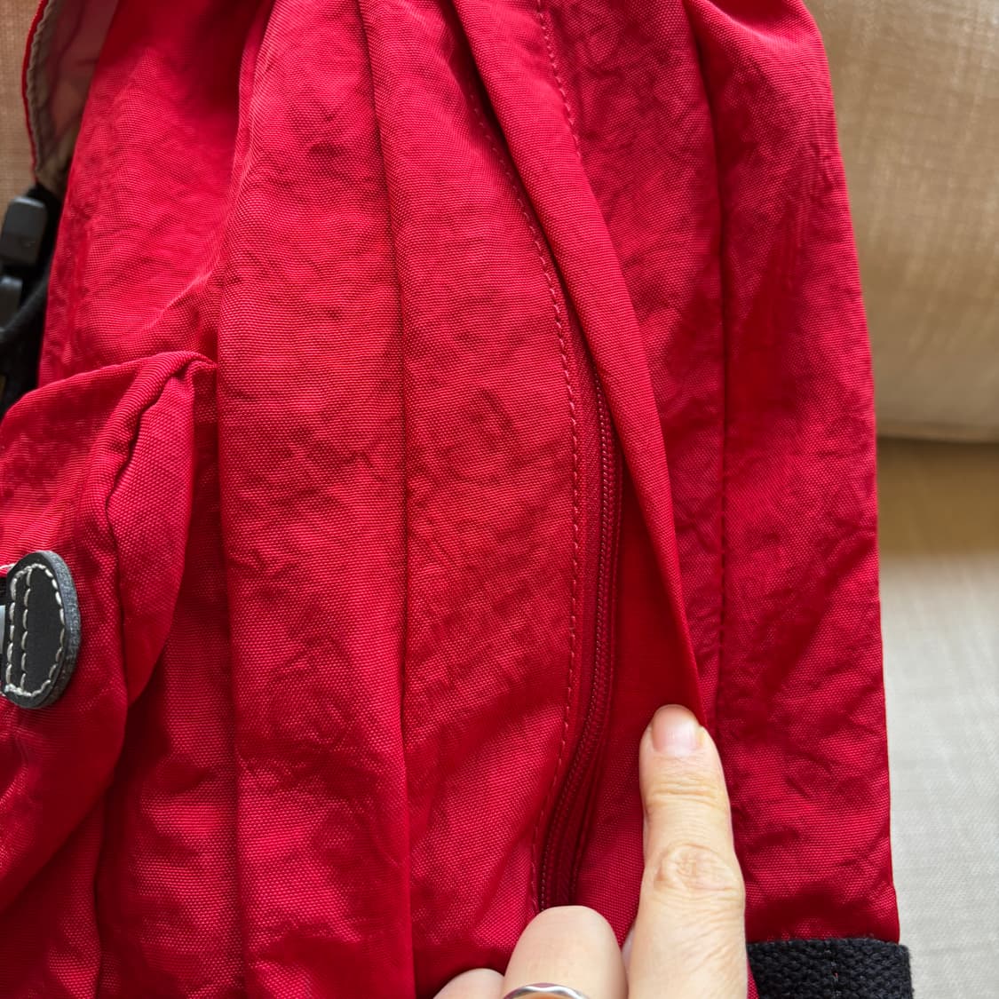 키플링 레드 백팩 + 키링 상품이미지5