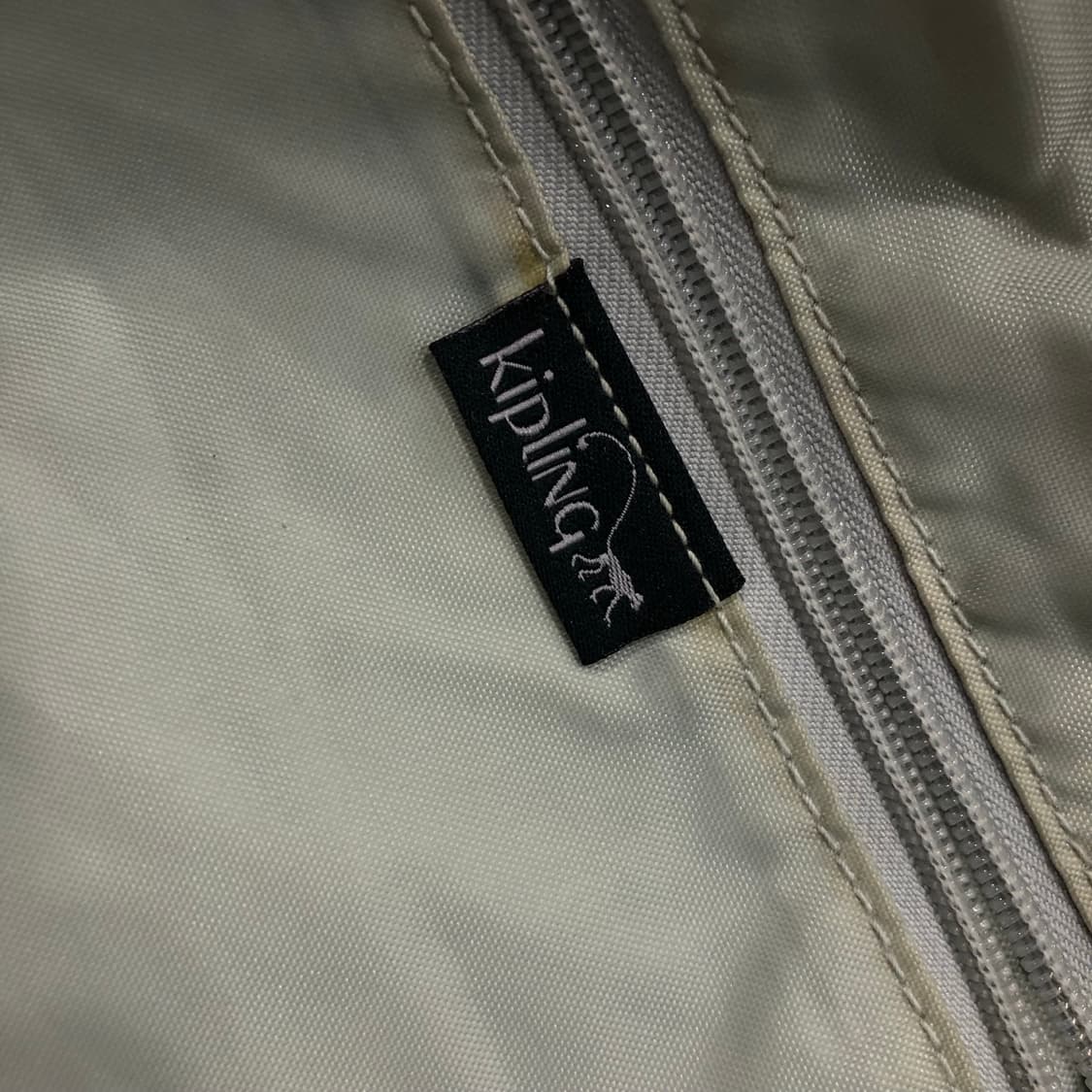 키플링 스티치 미니 백팩 상품이미지4