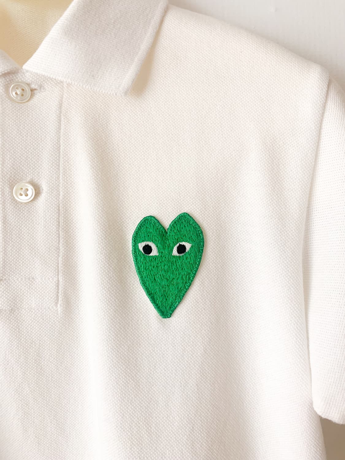 [M] 꼼데가르송 PLAY 그린 하트 폴로 셔츠 상품이미지4