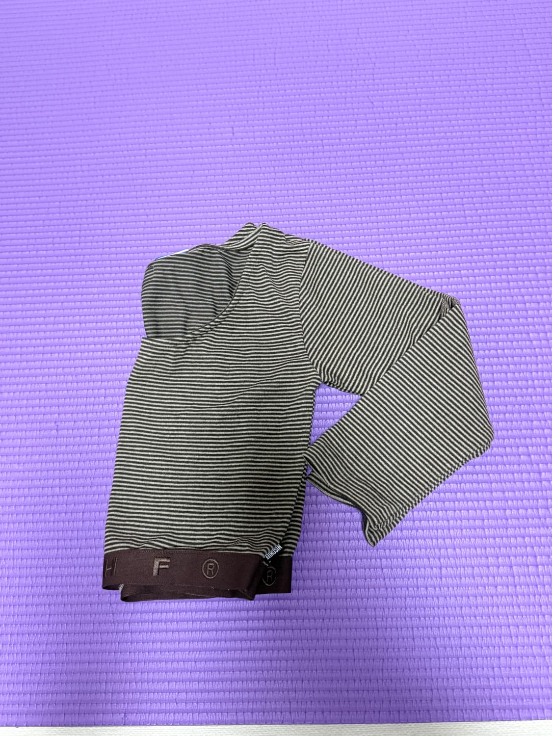 미스치프 스트라이프 크롭 티셔츠(단종 디자인) 상품이미지2