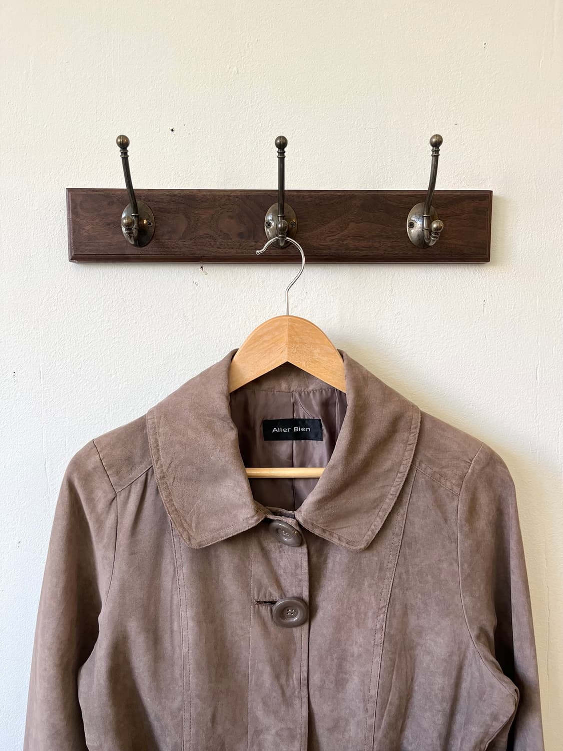 Aller Bien 스웨이드 도트 버튼 자켓 상품이미지3