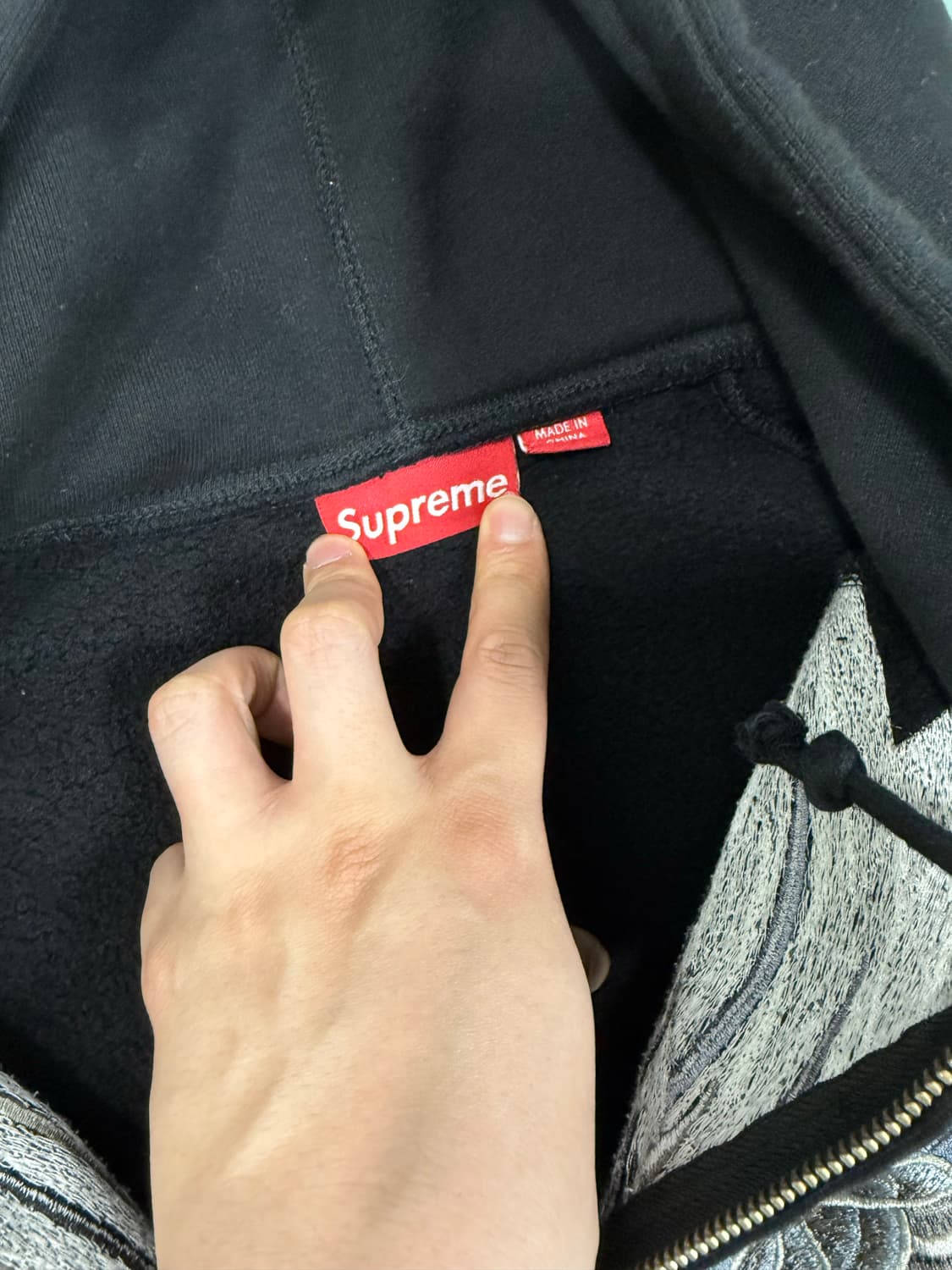 슈프림 팔콘 후드집업 XXL 상품이미지2