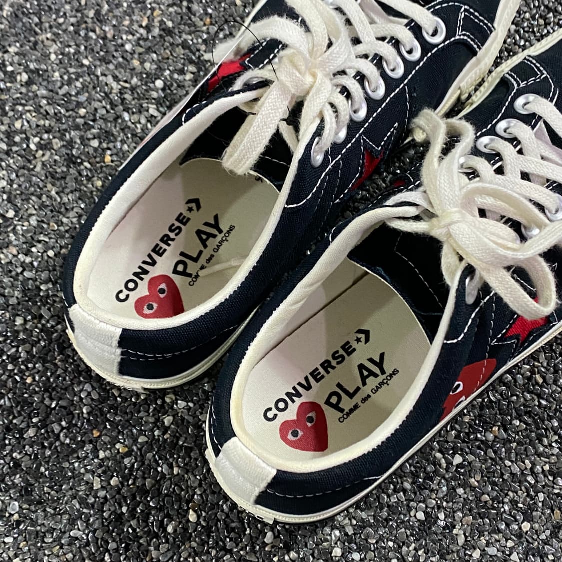 꼼데가르송 플레이 X 컨버스 원스타 로우 블랙 B4270 상품이미지5