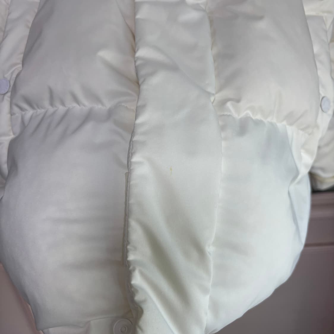 노스페이스 드라이벤트 구스다운 패딩 화이트 상품이미지6