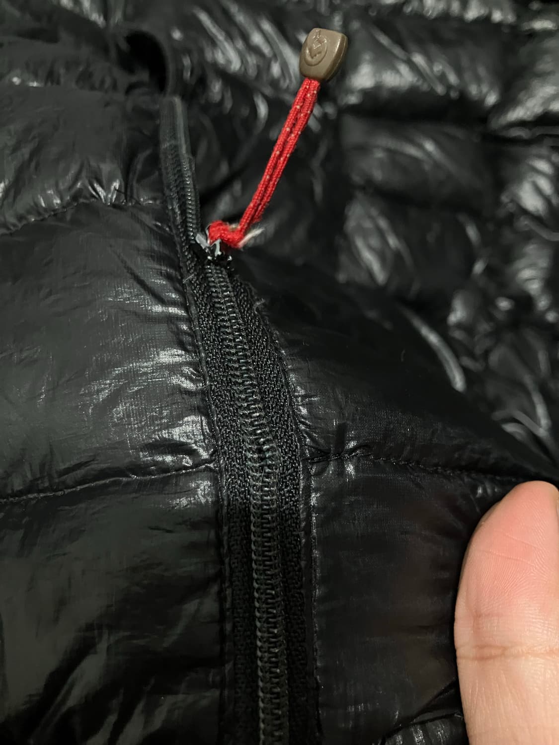 노스페이스의 퍼텍스 퀀텀 850 경량패딩 상품이미지4