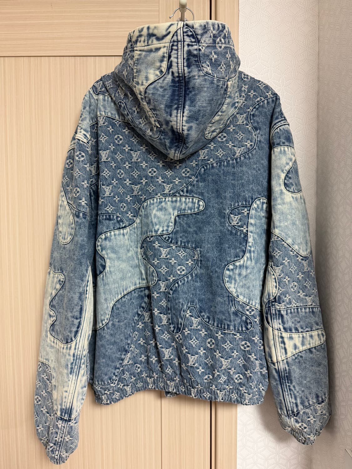루이비통 니고 데님 후드자켓 상품이미지3