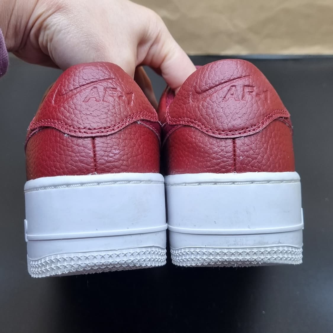 나이키 에어포스1 로우 세이지팀레드240 상품이미지4