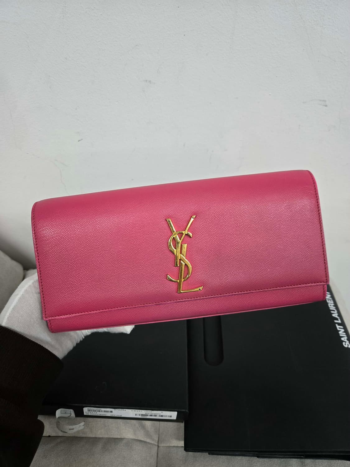 [보증서 정품] 입생로랑 카산드라 클러치백 상품이미지5