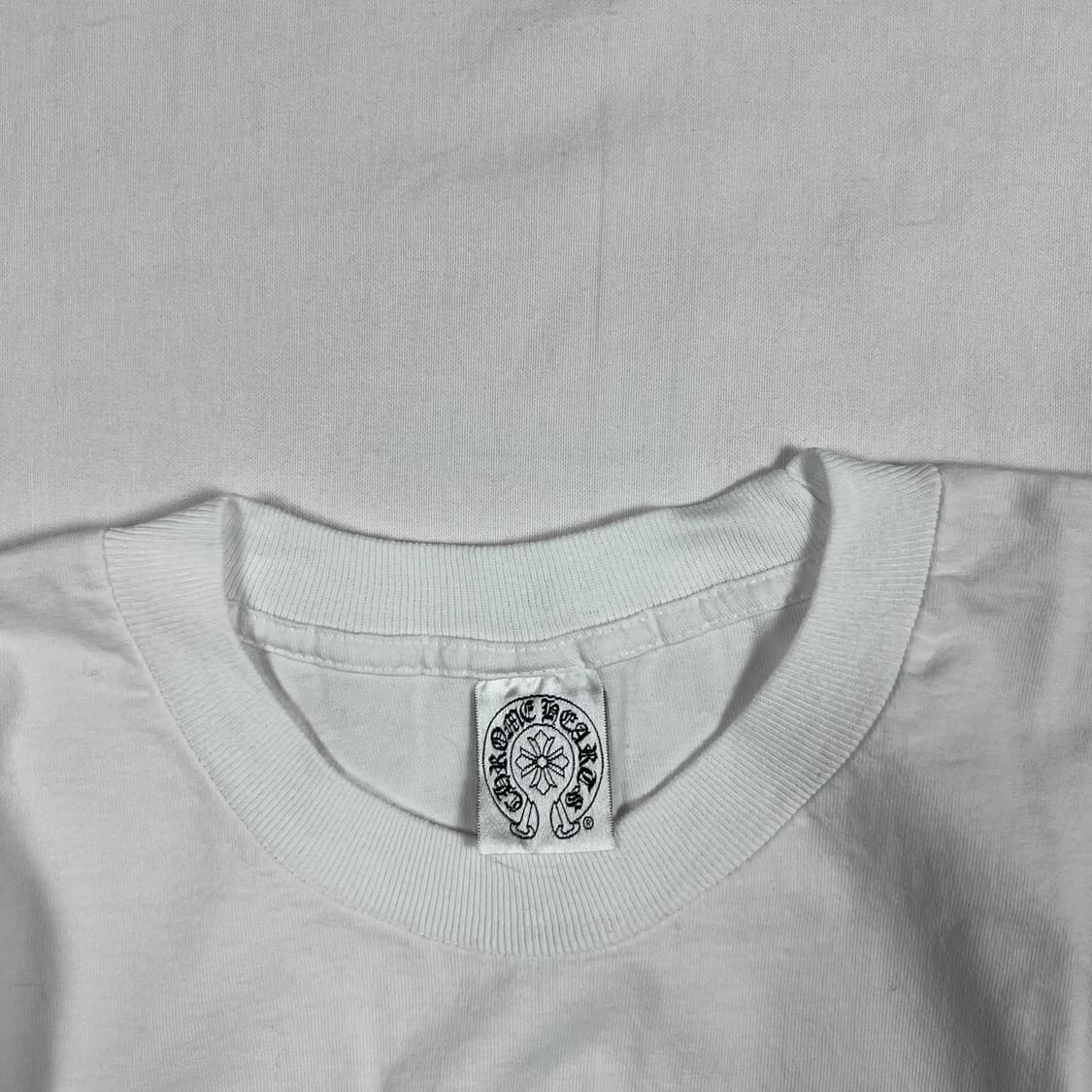 90‘s 크롬하츠 chrome hearts 포켓 로고 반팔티 상품이미지7